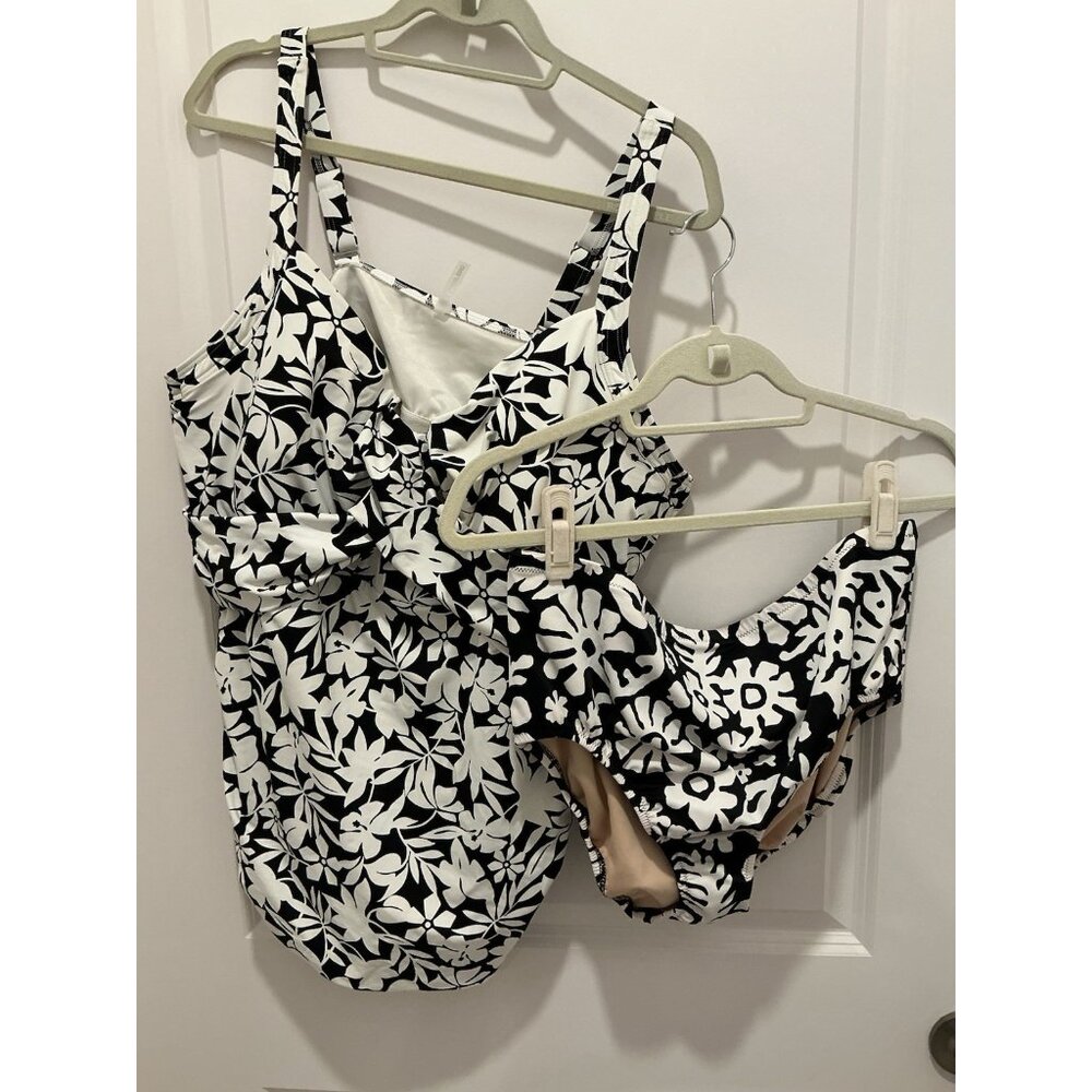 Lands End Swim Suit 2 Piece Bottoms 20W Top 24W Black White Adj. Straps Underwir